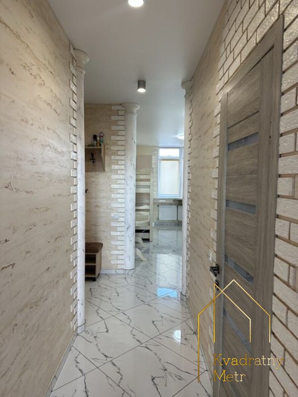 ЖК «Балковский»! Стильная 1-комн. 45 м² с авторским ремонтом — фото 4