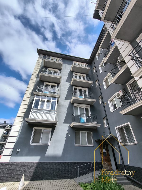 Продам просторную 1-комнатную квартиру в малоквартирном новострое на ул. Картамышевская — фото 1