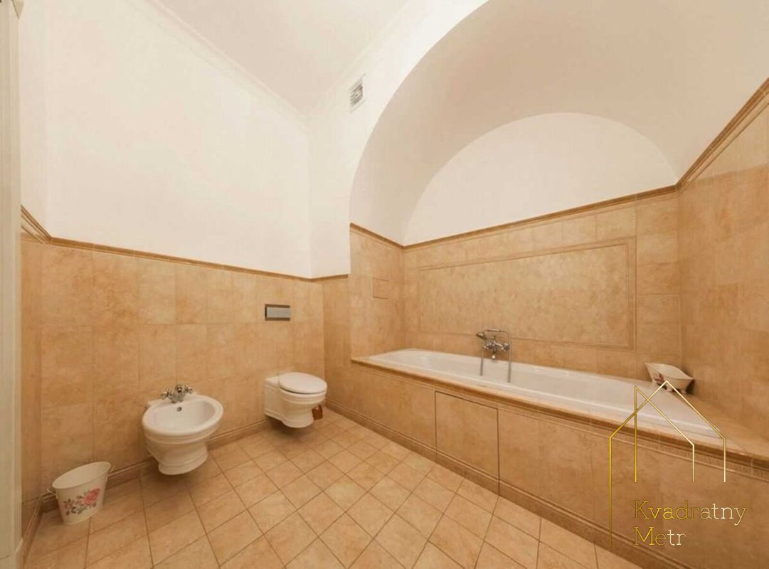 Продам 3-комнатную квартиру с террасой в «Аркадийском дворце» — фото 9