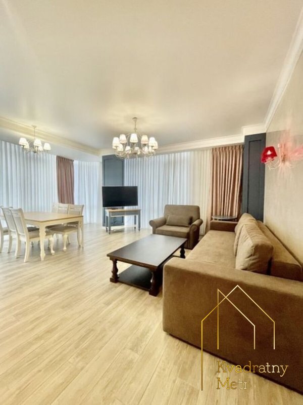 Продам 3 комн. квартиру в ЖК Париж - стиль, комфорт и атмосфера уюта ! — zdjęcie 4