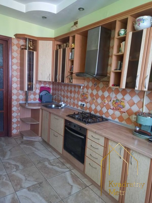 Просторная двухуровневая квартира на Тополева — 115 м² комфорта для большой семьи — фото 3
