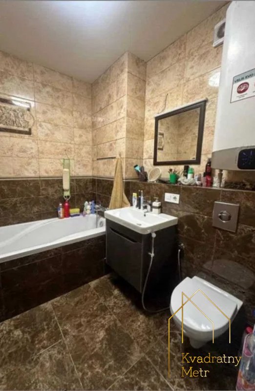 Продам 2 ком. квартиру на Старицкого! — фото 1