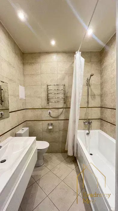 Продаю 2 ком. квартиру в ЖК Апельсин! — снимка 13