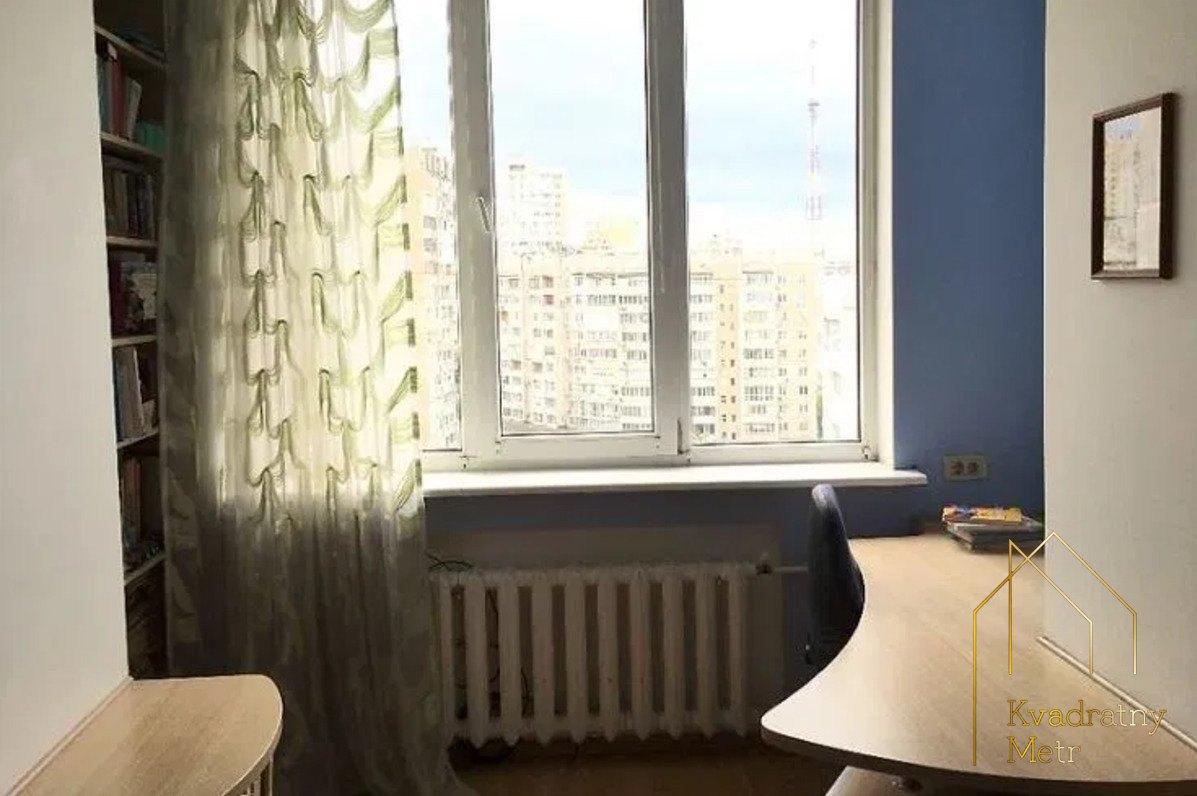 ПРОДАМ ШИКАРНУЮ 4 ком. двухуровневую квартиру возле парка Победы! — фото 3
